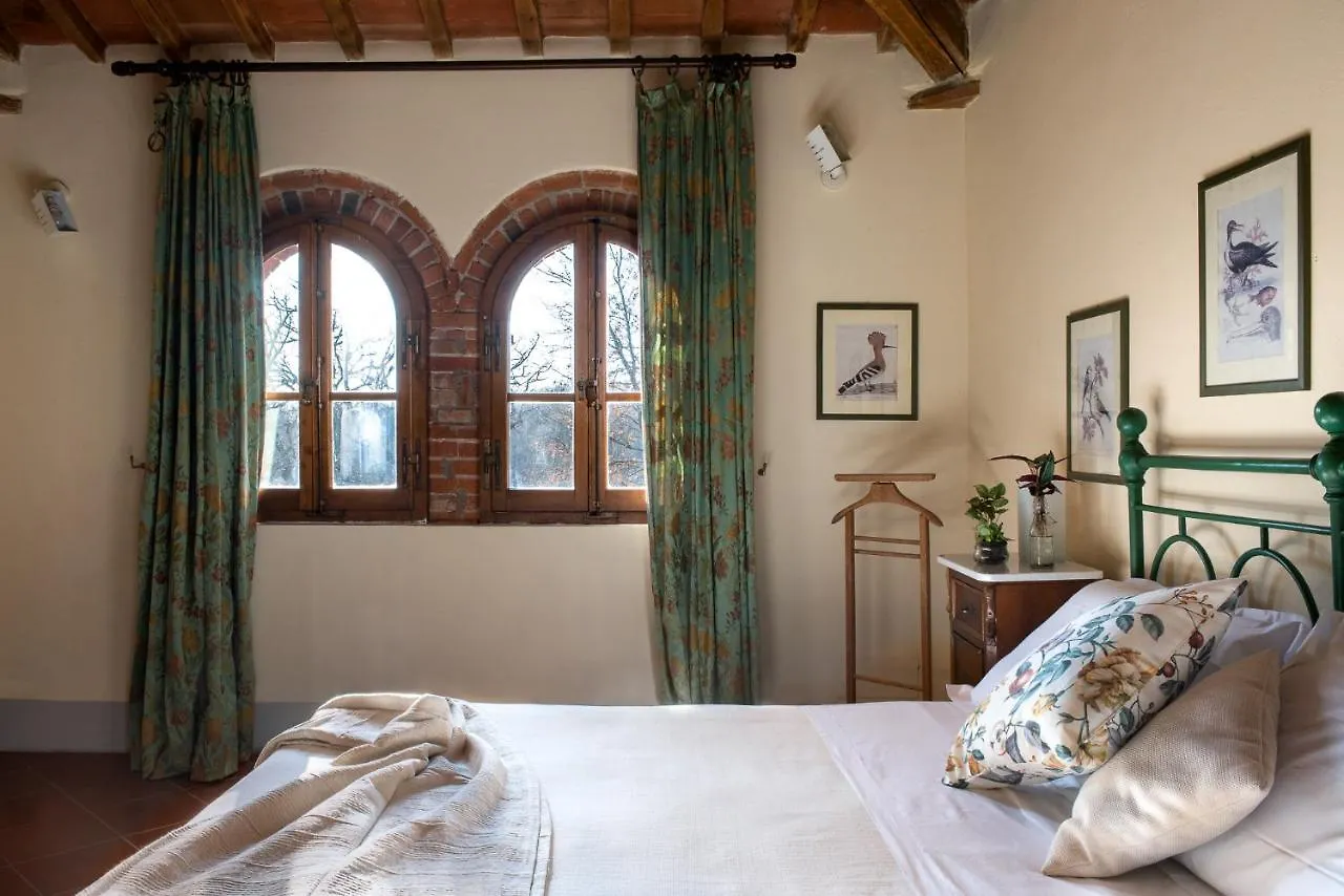 Villa Nemora Castello di Montalto 3*,