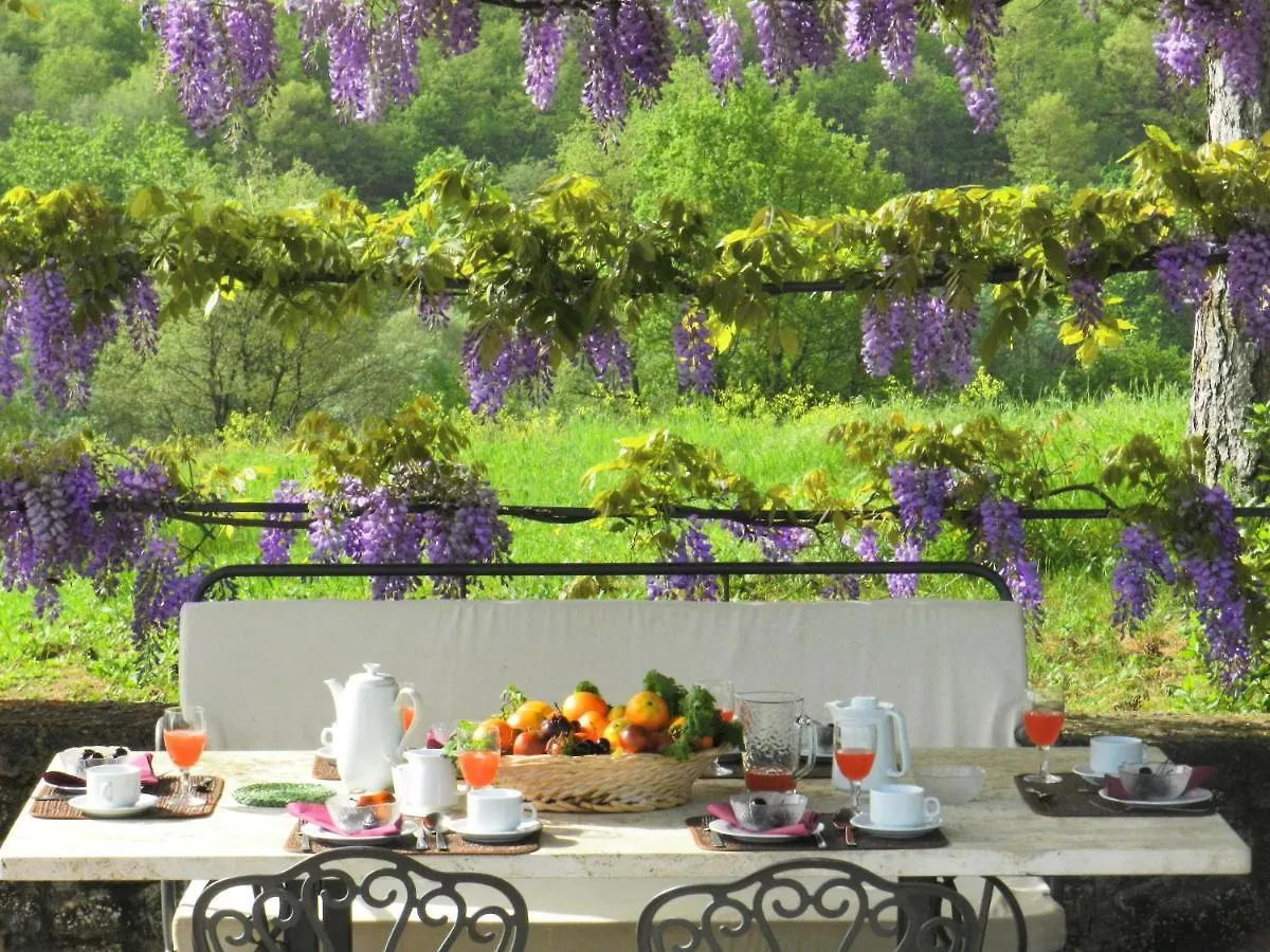Villa Nemora Castello di Montalto 3*,